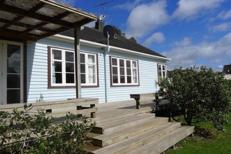 Photo of property in 13 Manapau Street, Meadowbank, Auckland, 1072