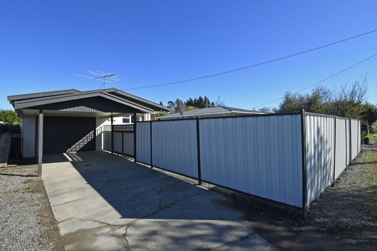 Photo of property in 28 Great North Road, Winton, 9720