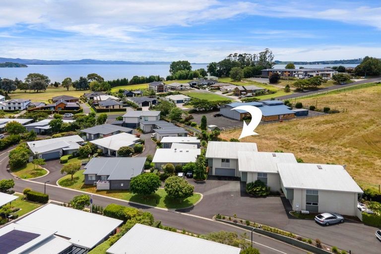 Photo of property in 27 Tory Way, Omokoroa, 3114