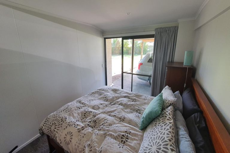 Photo of property in 1 Old Coach Road South, Otaki Beach, Otaki, 5512