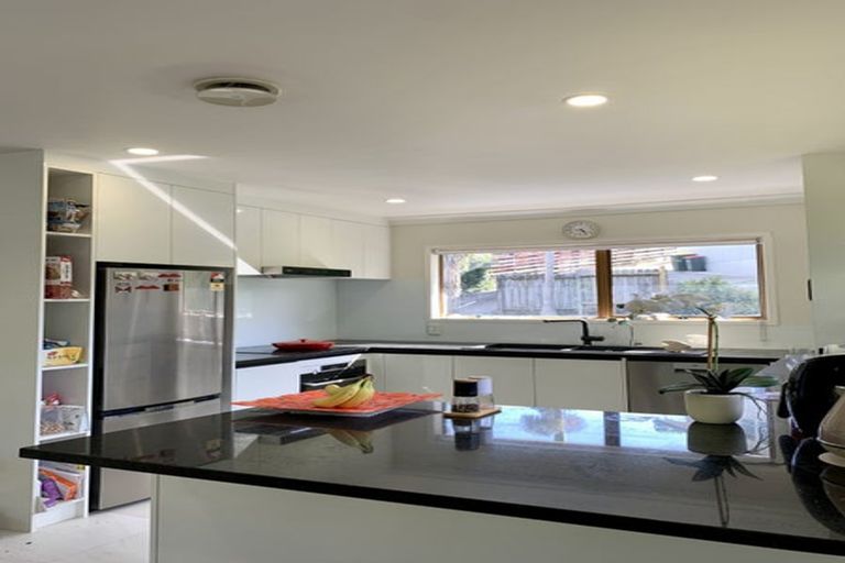 Photo of property in 74 Alexander Street, Cockle Bay, Auckland, 2014