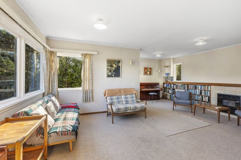Photo of property in 2 Hudson Street, Island Bay, Wellington, 6023