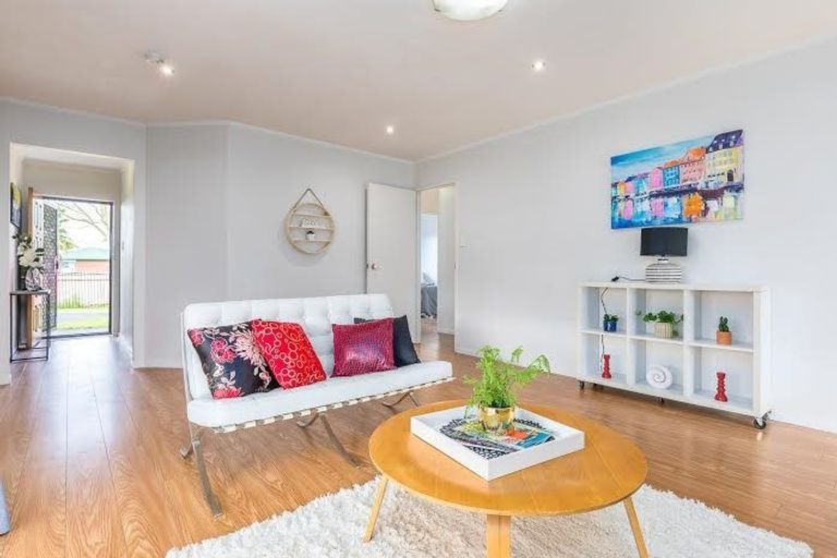 Photo of property in 200 Te Irirangi Drive, Flat Bush, Auckland, 2019
