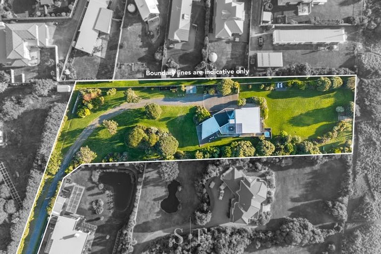 Photo of property in 114 Paetawa Road, Peka Peka, Waikanae, 5391