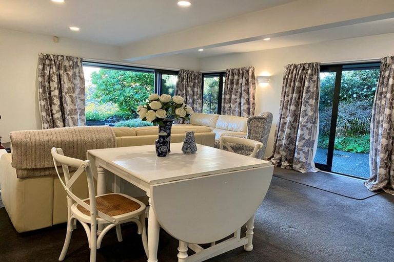 Photo of property in 16 Ander Place, Takapuna, Auckland, 0622