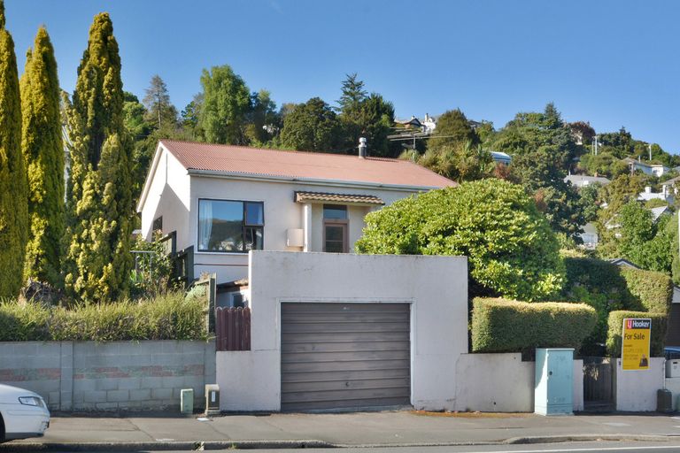 Photo of property in 25 Kaikorai Valley Road, Kaikorai, Dunedin, 9010