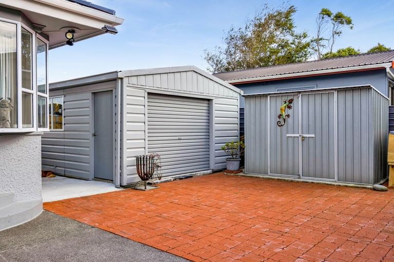 Photo of property in 14 Ropata Street, Hawera, 4610