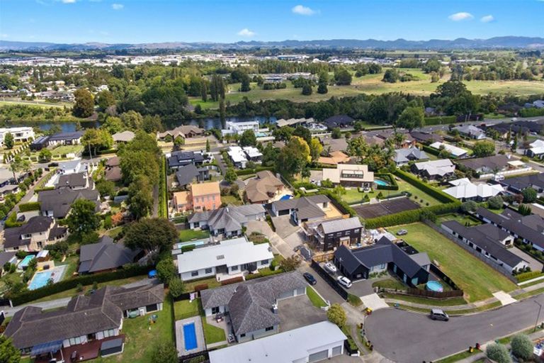 Photo of property in 14a Bree Place, Flagstaff, Hamilton, 3210