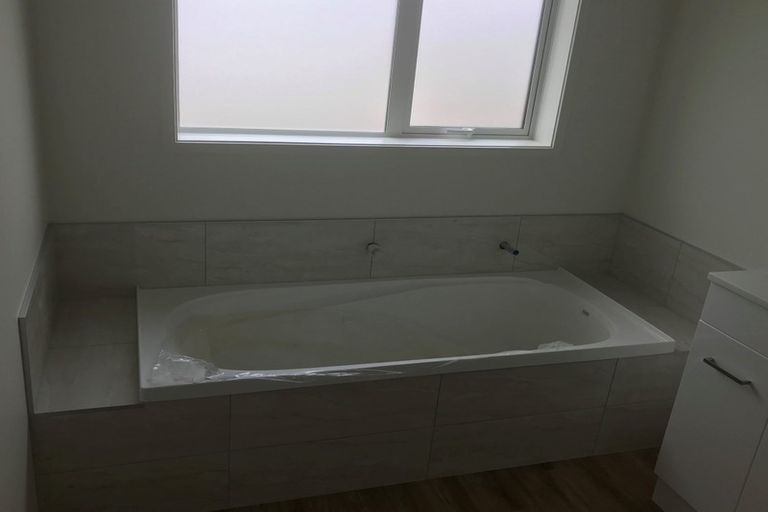 Photo of property in 50 Aratapu Street, Waitara, 4320