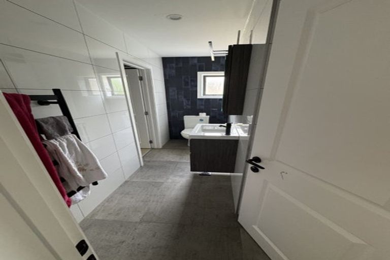 Photo of property in 35 Matua Road, Huapai, Kumeu, 0810