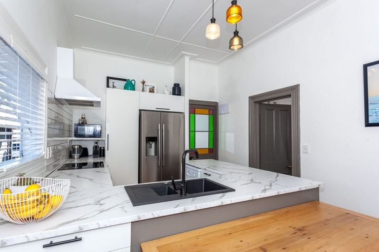 Photo of property in 102 Pahau Street, Thames, 3500