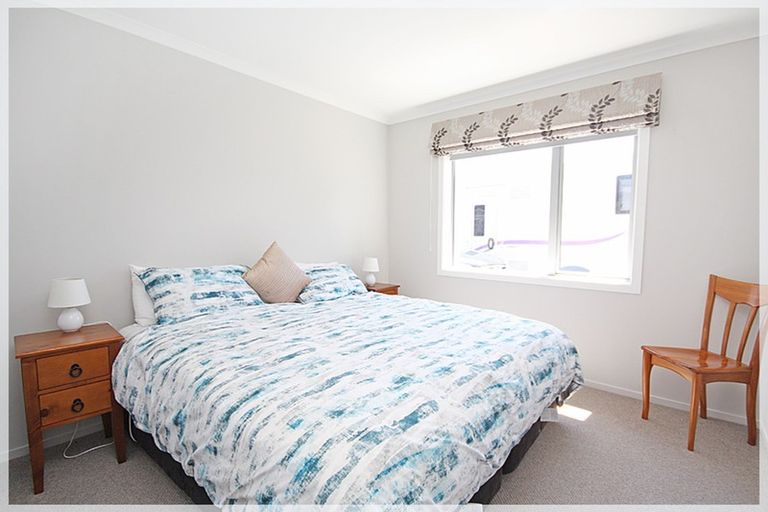 Photo of property in 26 Forbes Road, Foxton Beach, Foxton, 4815