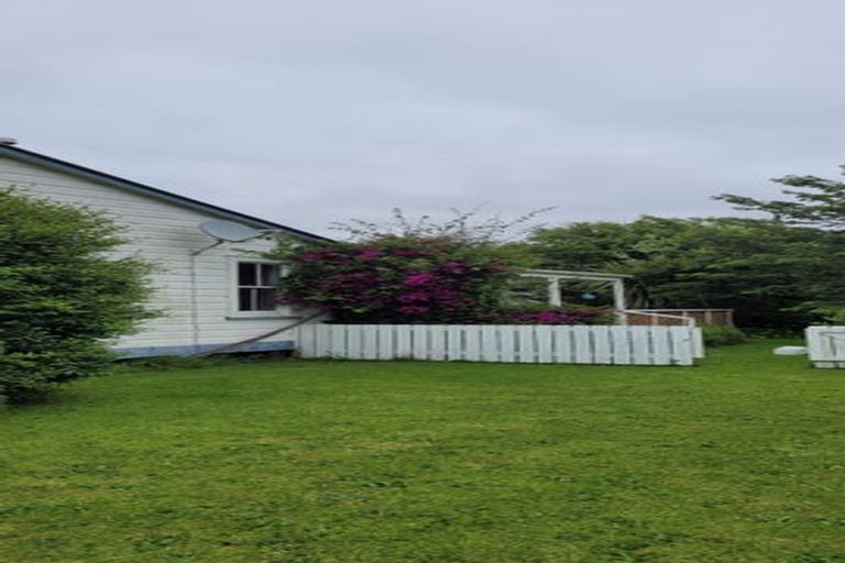 Photo of property in 17 Mouatt Street, Waitara, 4320