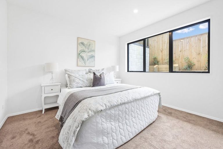 Photo of property in 113b Sunrise Avenue, Murrays Bay, Auckland, 0630