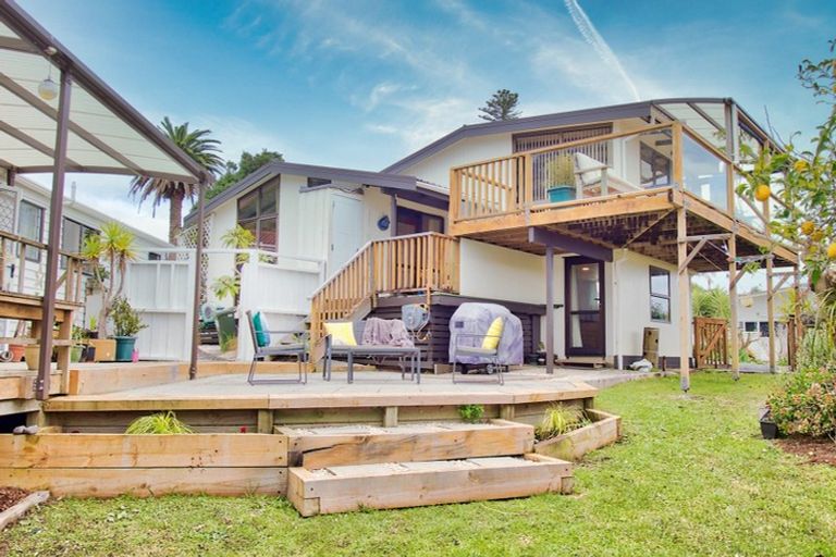 Photo of property in 22 Norfolk Avenue, Whangarei Heads, Whangarei, 0174