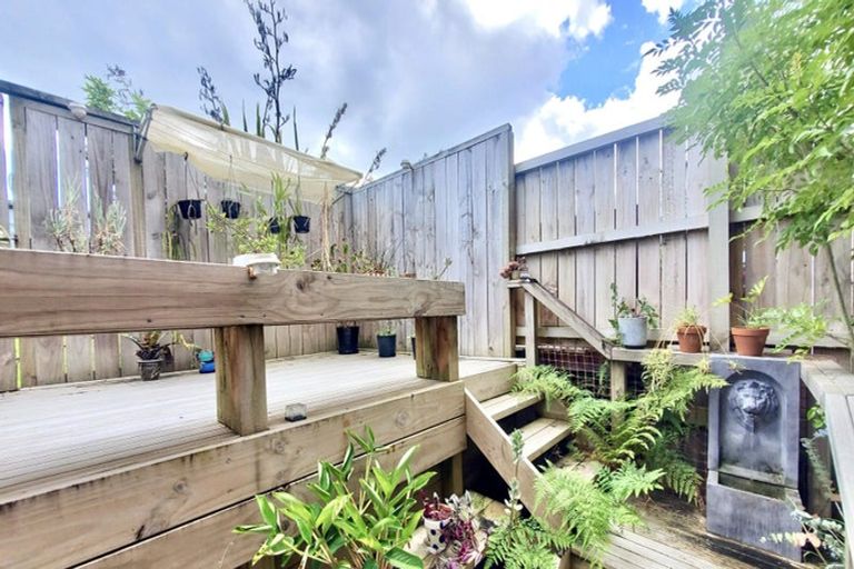 Photo of property in 89 Albionvale Road, Glen Eden, Auckland, 0602