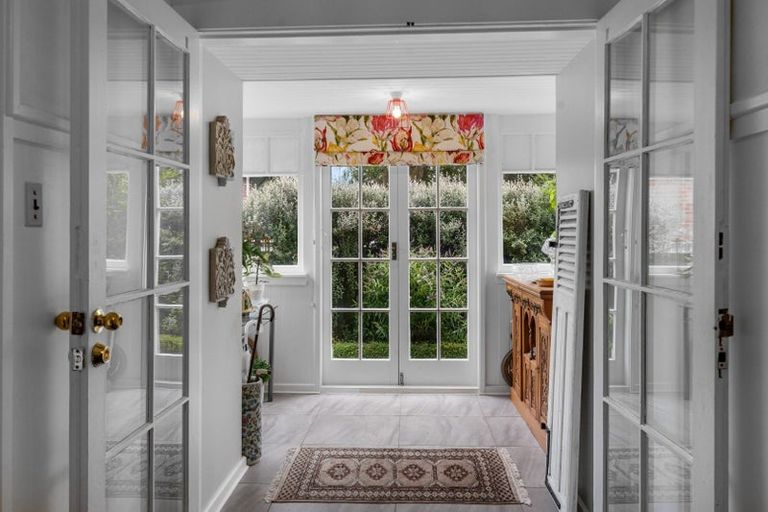 Photo of property in 171 Springfield Road, St Albans, Christchurch, 8014
