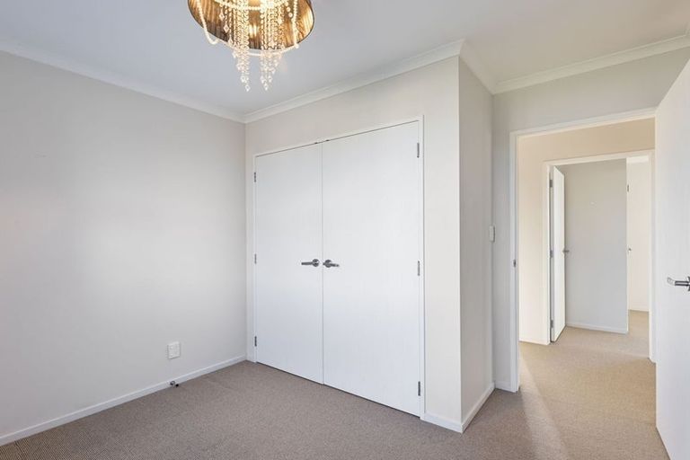 Photo of property in 6 Galea Grove, Kelvin Grove, Palmerston North, 4414