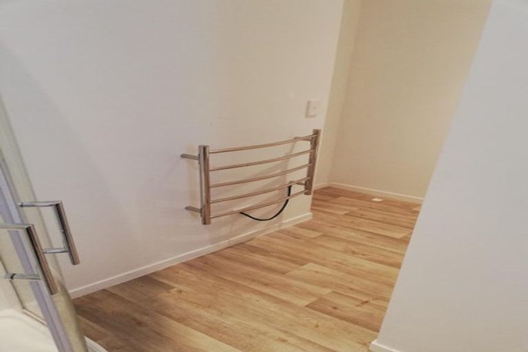 Photo of property in 96 Conclusion Street, Ascot Park, Porirua, 5024