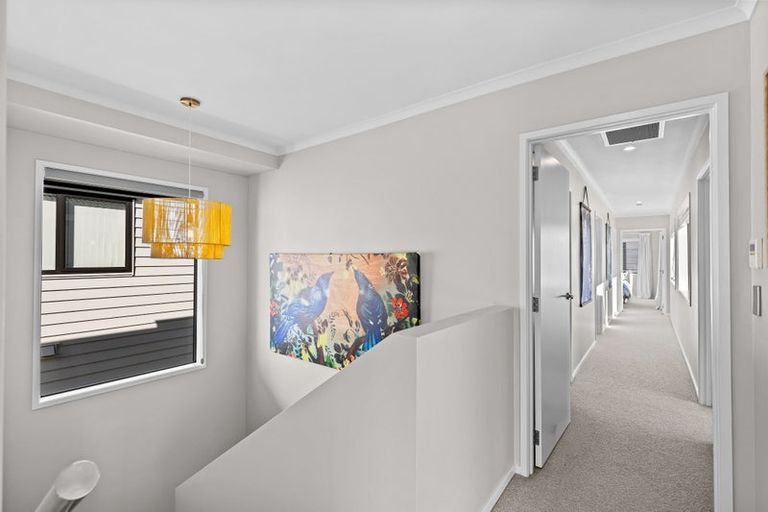 Photo of property in 9 Barque Rise, Long Bay, Auckland, 0630