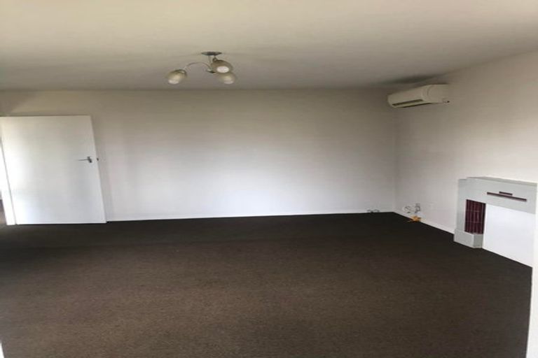 Photo of property in 10a Epsom Road, Sockburn, Christchurch, 8042