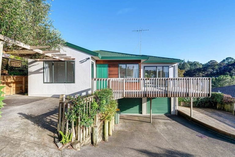 Photo of property in 14b Kestrel Heights, Arkles Bay, Whangaparaoa, 0932