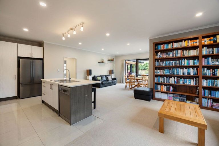 Photo of property in 2 Viking Lane, Flagstaff, Hamilton, 3210