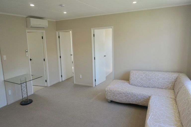 Photo of property in 2/14 Brook Street, Milford, Auckland, 0620