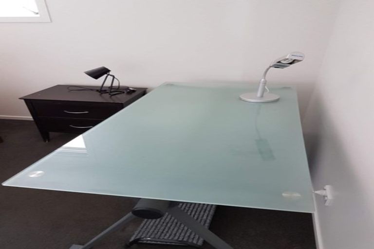 Photo of property in 37 Chiefs Court, Hamilton East, Hamilton, 3216