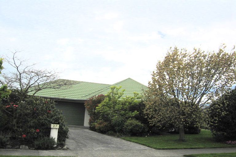 Photo of property in 27 Masefield Street, Stoke, Nelson, 7011