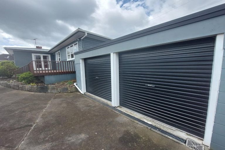 Photo of property in 1/4 Paul Place, Pakuranga, Auckland, 2010