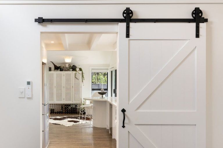 Photo of property in 37 Pah Street, Matua, Tauranga, 3110