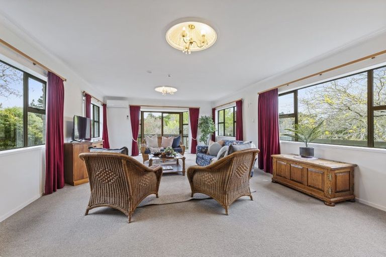 Photo of property in 16 Freeth Drive, Ridgewood, New Plymouth, 4371