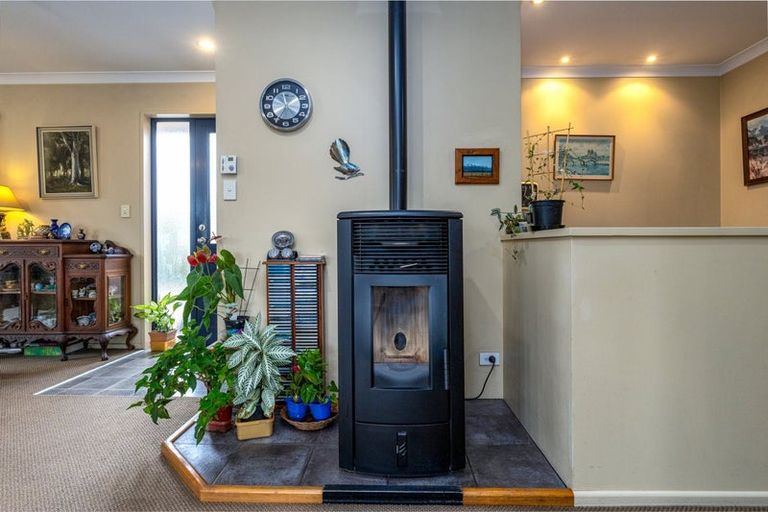 Photo of property in 72a Eton Street, Hampstead, Ashburton, 7700