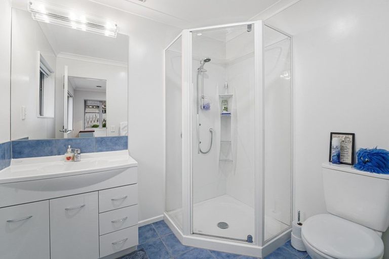 Photo of property in 3 Soldiers Way, Paraparaumu, 5032