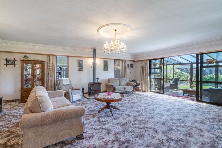 Photo of property in 18 Waterford Drive, Winton, 9720