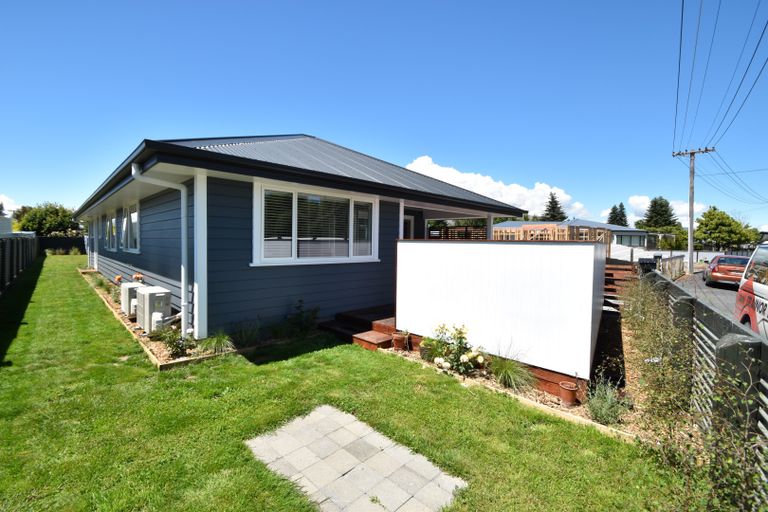 Photo of property in 21 Fraser Crescent, Twizel, 7901