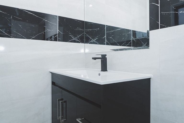 Photo of property in 79a Russell Road, Manurewa, Auckland, 2102