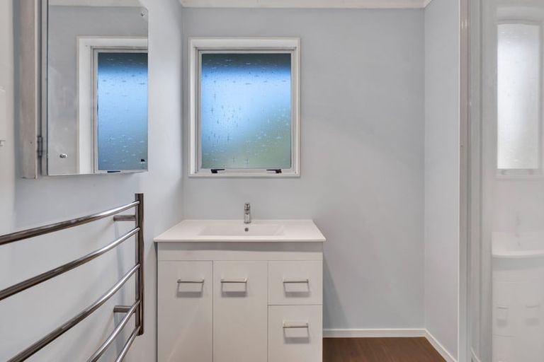 Photo of property in 17 Lantana Avenue, Bell Block, New Plymouth, 4312