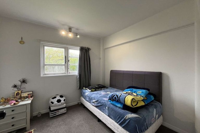 Photo of property in 44-46 Collingwood Street, Waterloo, Lower Hutt, 5011
