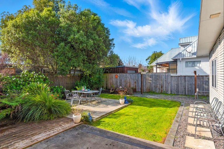 Photo of property in 37 Liverpool Street, Levin, 5510