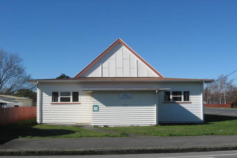 Photo of property in 201 High Street South, Carterton, 5713