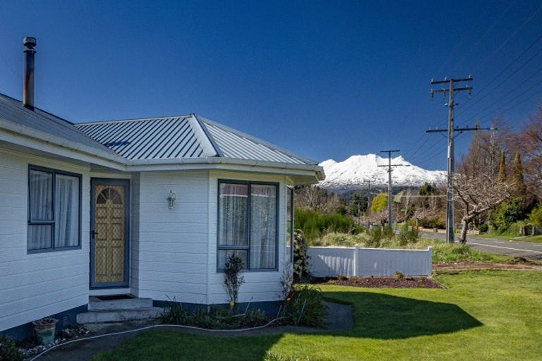 Photo of property in 49 Goldfinch Street, Ohakune, 4625