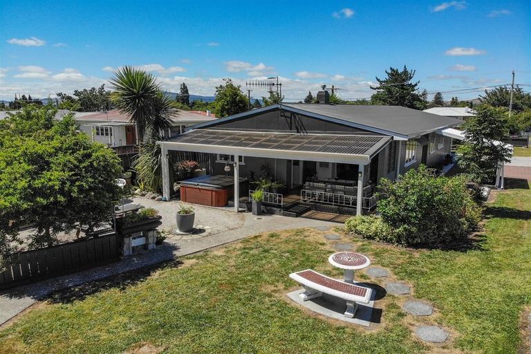 Photo of property in 45 Fairview Road, Western Heights, Rotorua, 3015