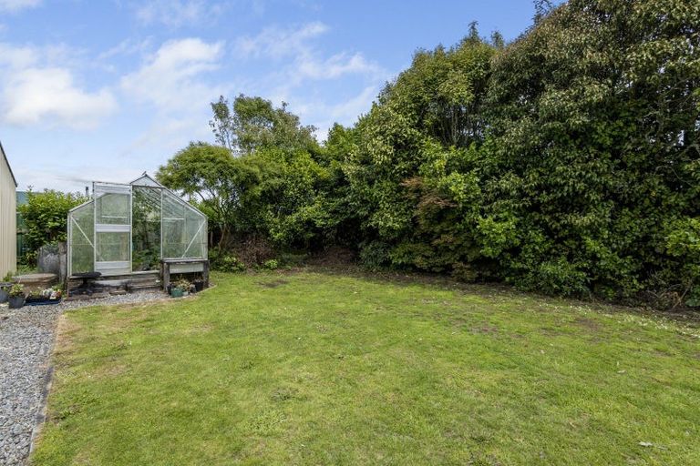 Photo of property in 15 Portia Street, Stratford, 4332