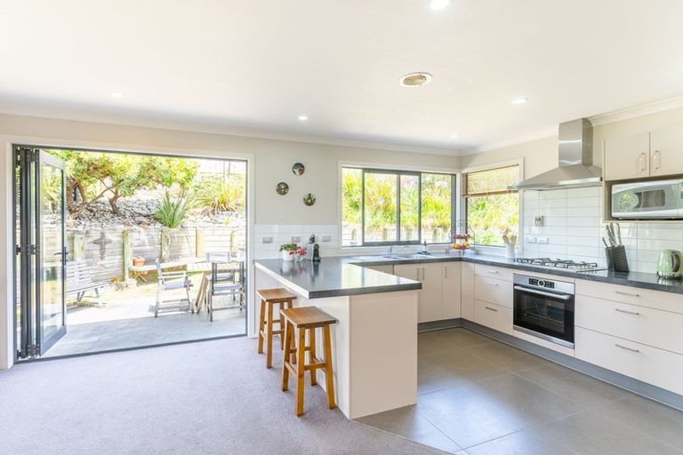 Photo of property in 12 Aotea Drive, Aotea, Porirua, 5024