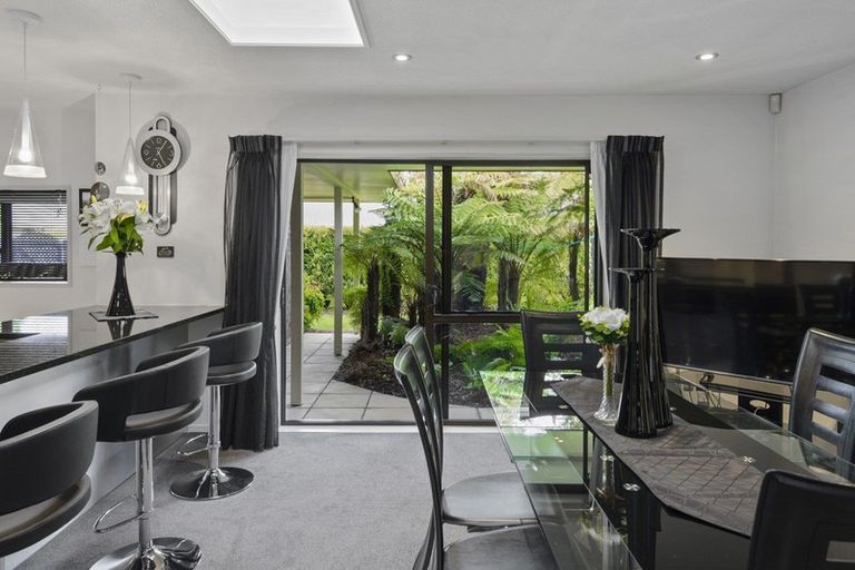 Photo of property in 71 Westlake Drive, Halswell, Christchurch, 8025