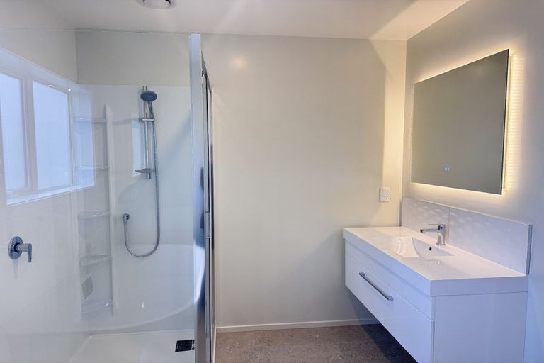 Photo of property in 61 Rochdale Drive, Churton Park, Wellington, 6037