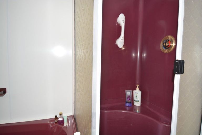 Photo of property in 32 Anne Street, Gladstone, Invercargill, 9810