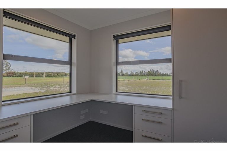 Photo of property in 115 Divan Road, Levels, Timaru, 7975